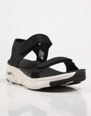 SANDALIAS SKECHERS 119247 ARCH FIT TOURISTY en color Negro