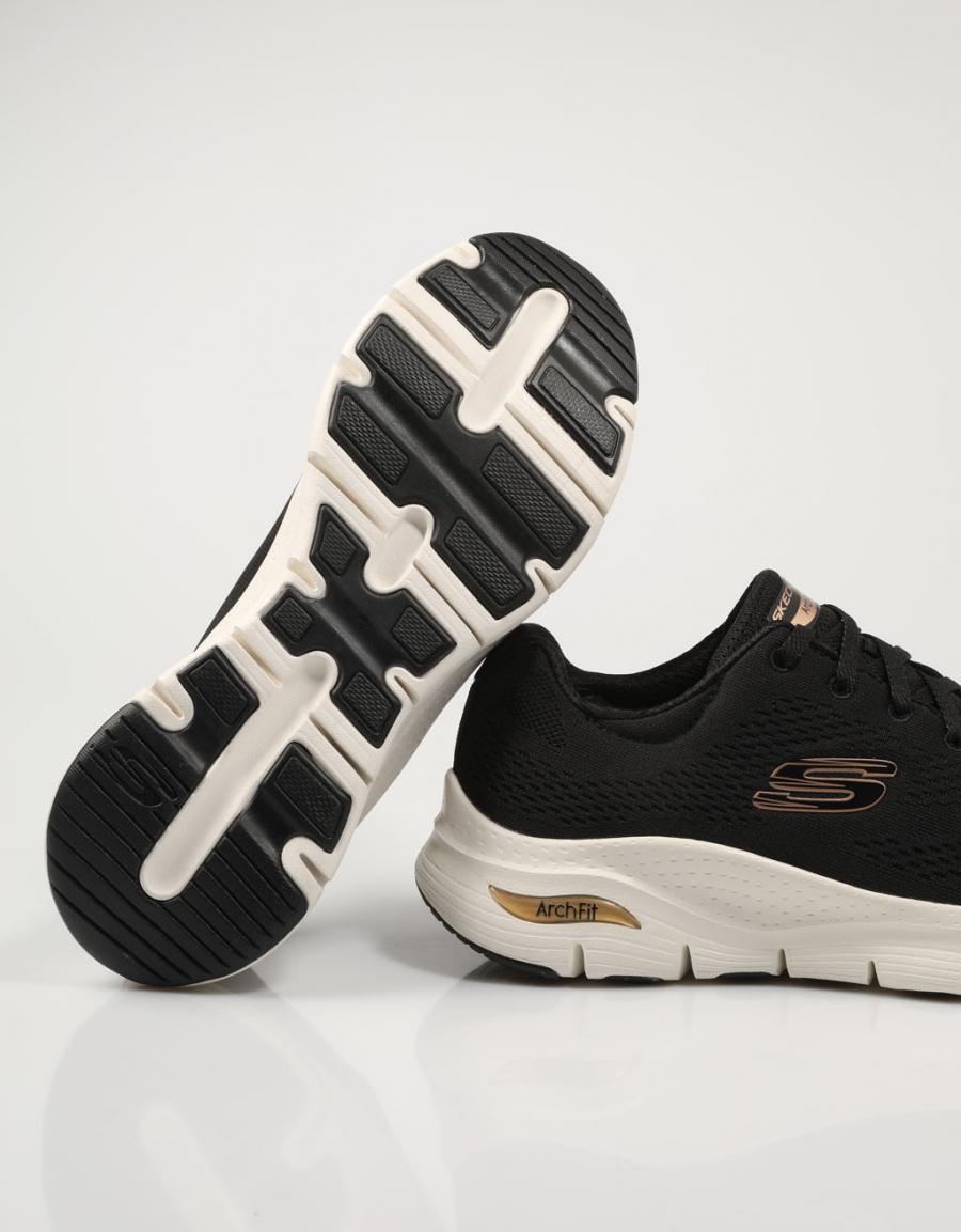 ZAPATILLAS SKECHERS 149057  ARCH FIT BIG APP en color Negro