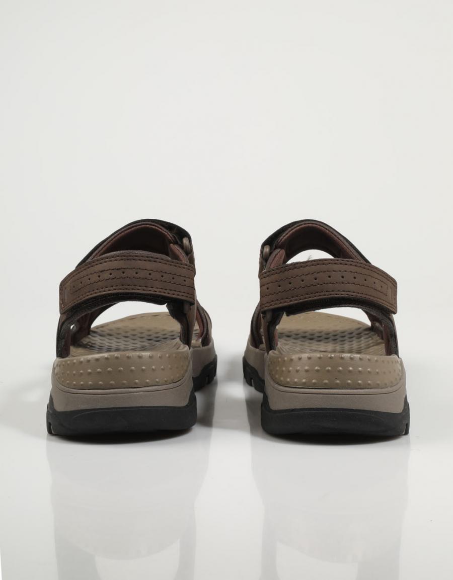 SANDALIAS SKECHERS 204105 RELAXED FIT TRESMEN GARO en color Marron