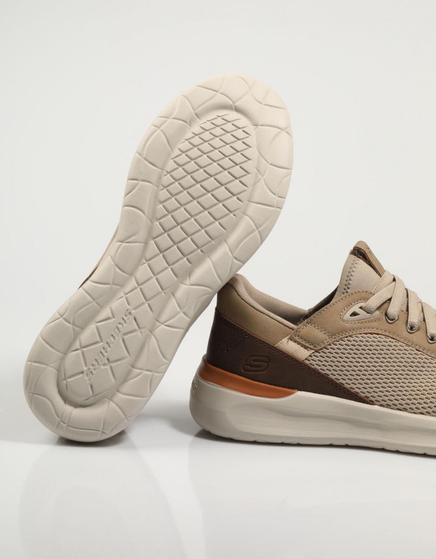 ZAPATOS SPORT SKECHERS 210406  LATTIMORE en color Beige