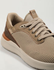 ZAPATOS SPORT SKECHERS 210406  LATTIMORE en color Beige