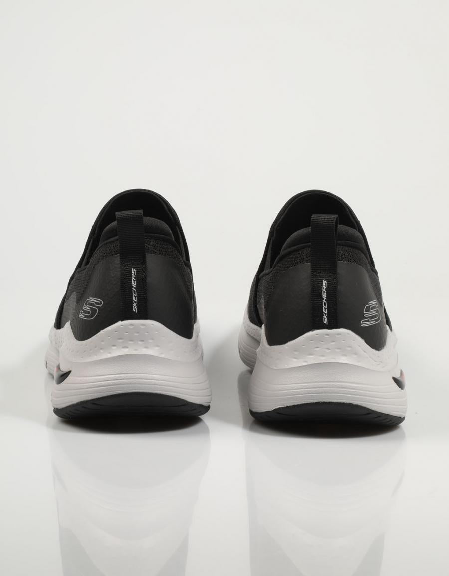 MOCASINES SKECHERS 232043 en color Negro