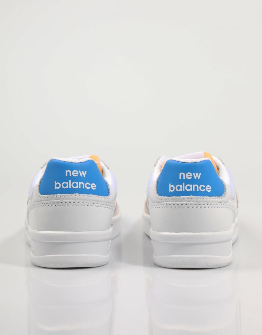 ZAPATILLAS NEW BALANCE CT 300 en color Blanco