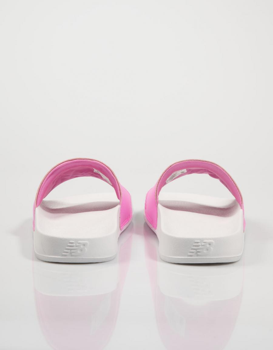 CHANCLAS NEW BALANCE SUF50 en color Fuxia