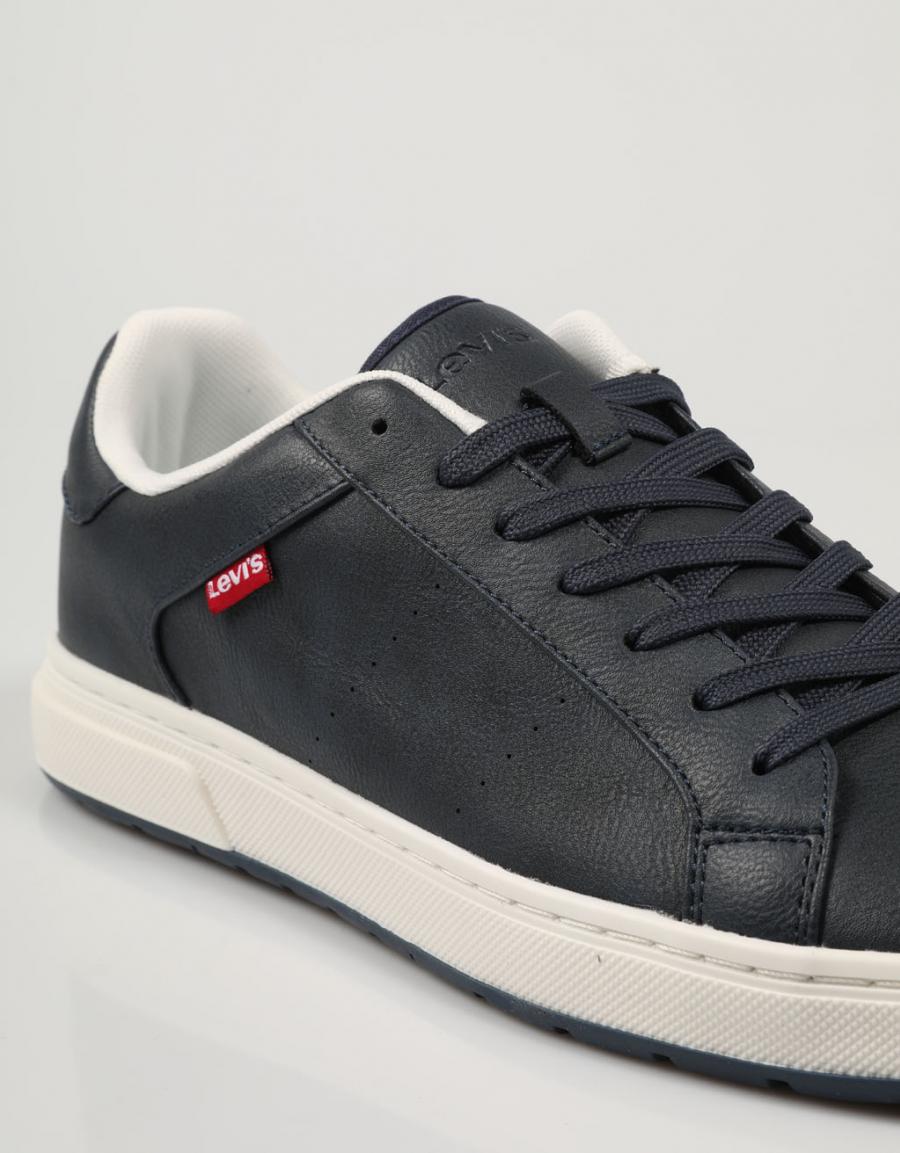 ZAPATILLAS LEVIS PIPER en color Azul marino