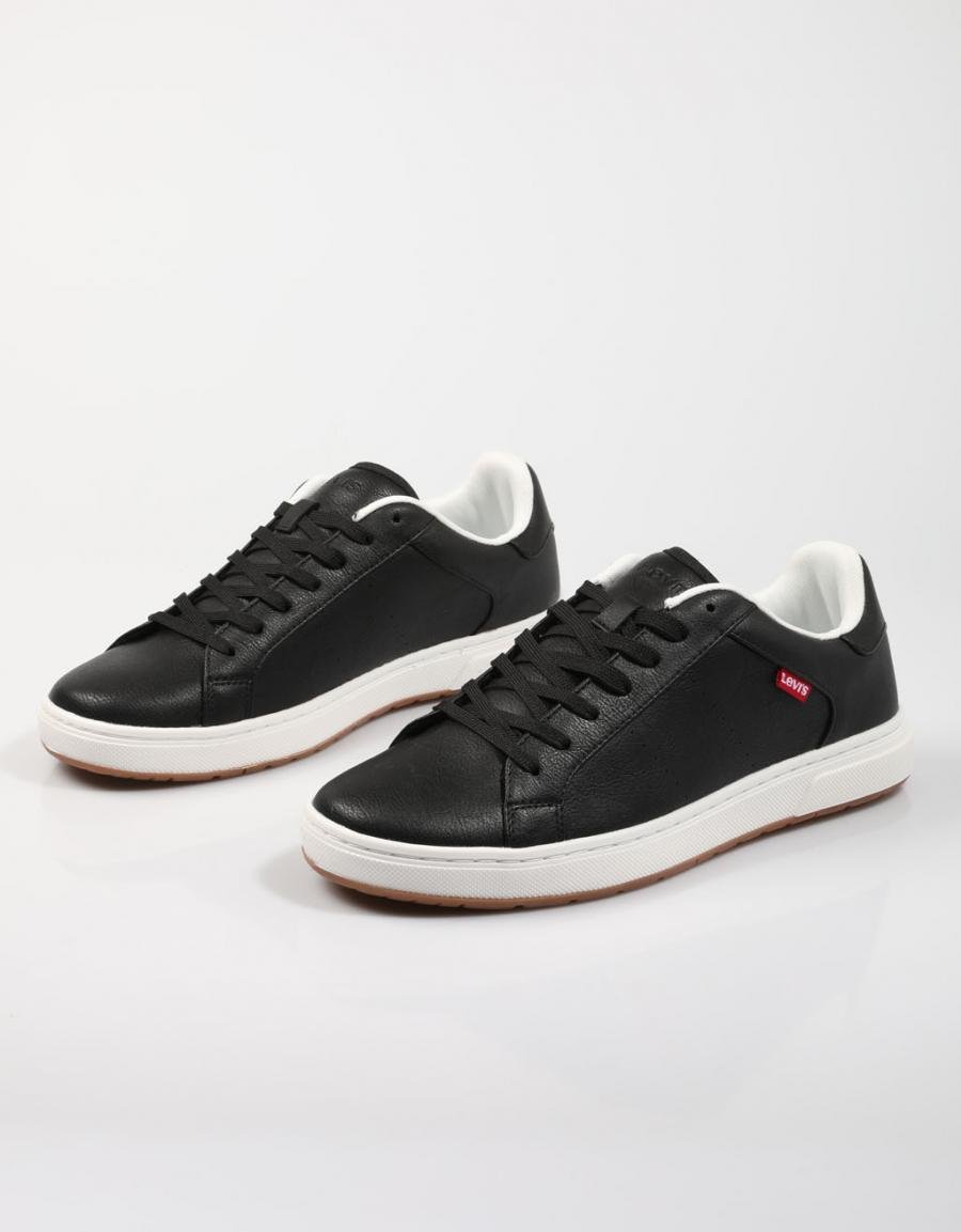 ZAPATILLAS LEVIS PIPER en color Negro