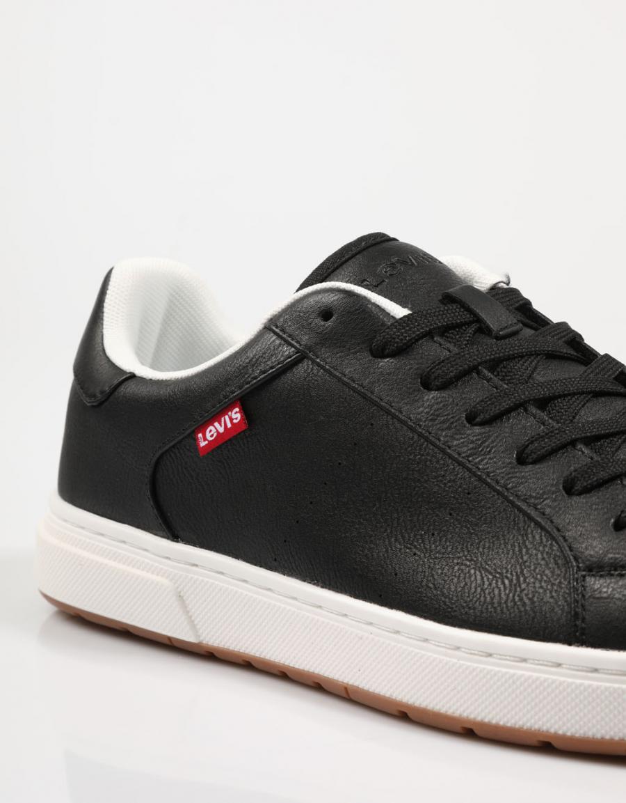 ZAPATILLAS LEVIS PIPER en color Negro