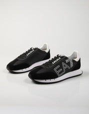 ZAPATILLAS ARMANI EA7 X8X101 XK257 en color Negro