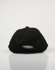 GORRA ARMANI EA7 275936 OP010 en color Negro