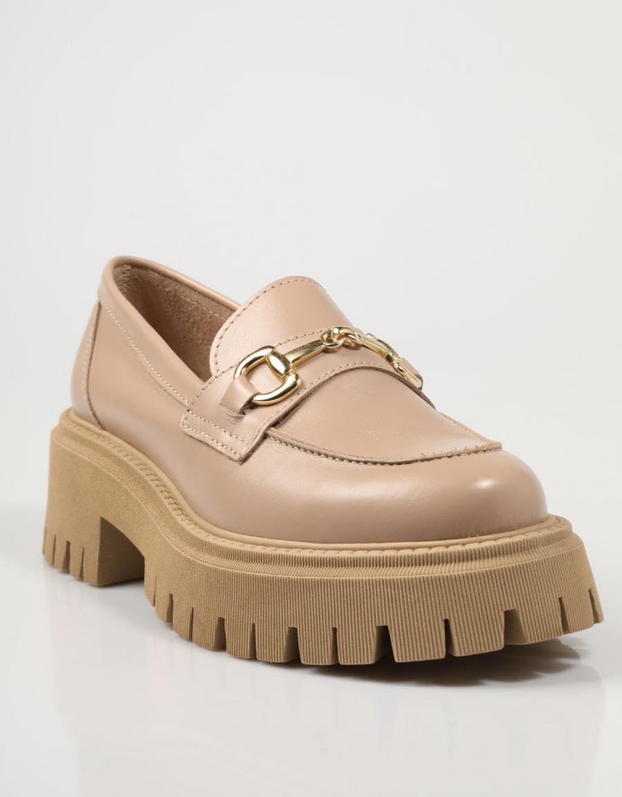 ZAPATOS SPORT REBECCA HOPE 2406 en color Beige