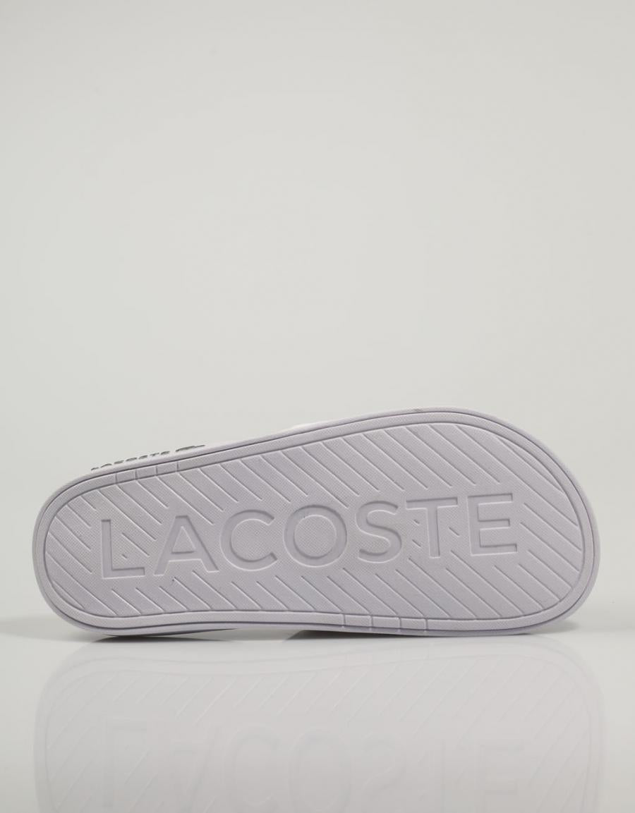 CHANCLAS LACOSTE CROCO en color Blanco