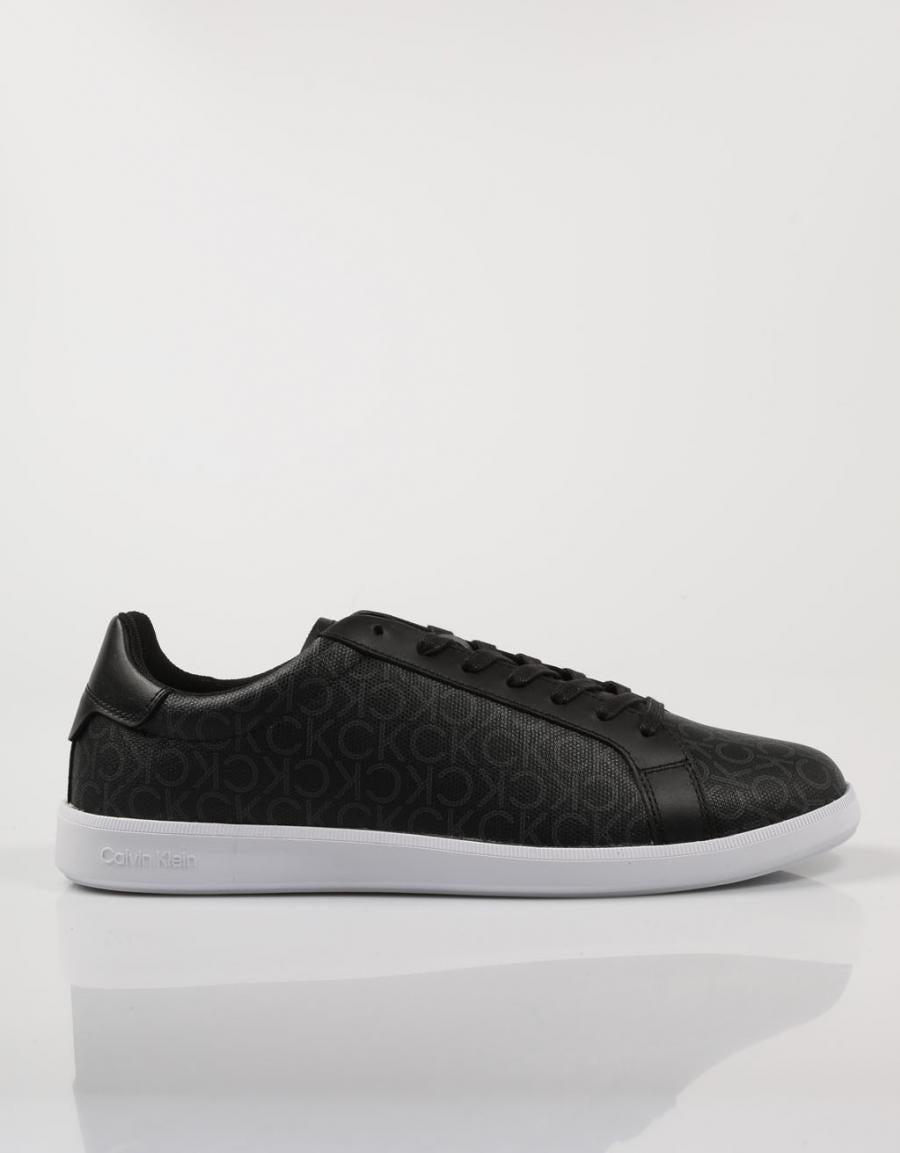 ZAPATILLAS CALVIN KLEIN LOW TOP LACE UP CV MOO en color Negro