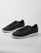 ZAPATILLAS CALVIN KLEIN LOW TOP LACE UP CV MOO en color Negro