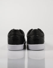 ZAPATILLAS CALVIN KLEIN LOW TOP LACE UP CV MOO en color Negro