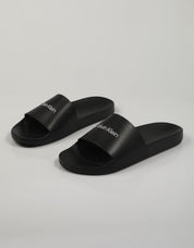 CHANCLAS CALVIN KLEIN POOL en color Negro