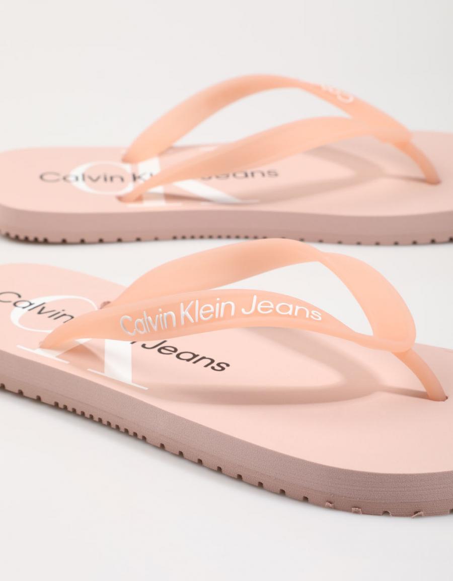 CHANCLAS CALVIN KLEIN BEACH SANDAL MONOGRAM TPU en color Rosa