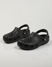 CHANCLAS CROCS 10001 en color Negro