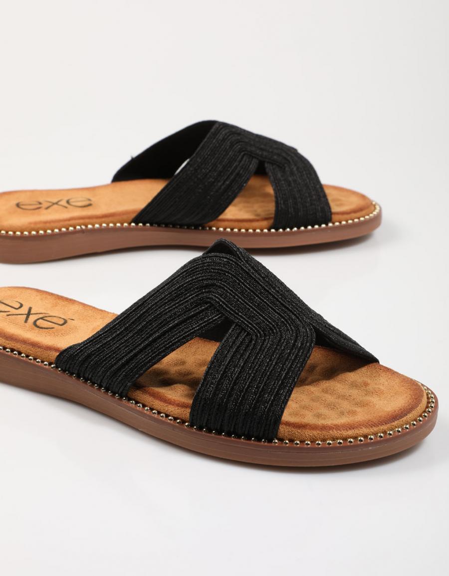 SANDALIAS EXE ZF1982 F5 en color Negro
