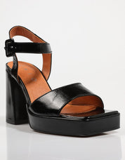 SANDALIAS CHIO 8205 en color Negro