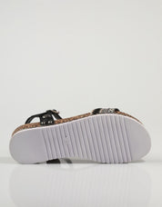 SANDALIAS ISTERIA 22059 en color Negro