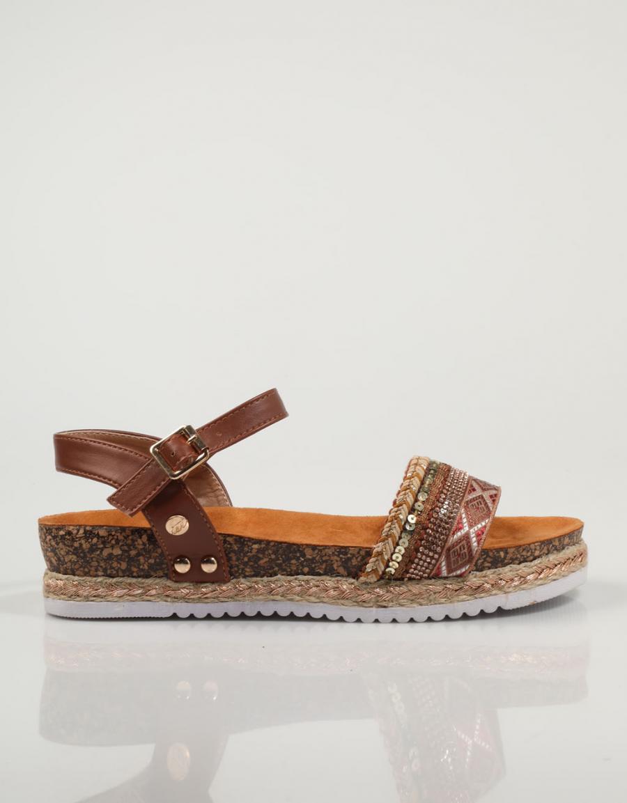SANDALIAS ISTERIA 22059 en color Cuero