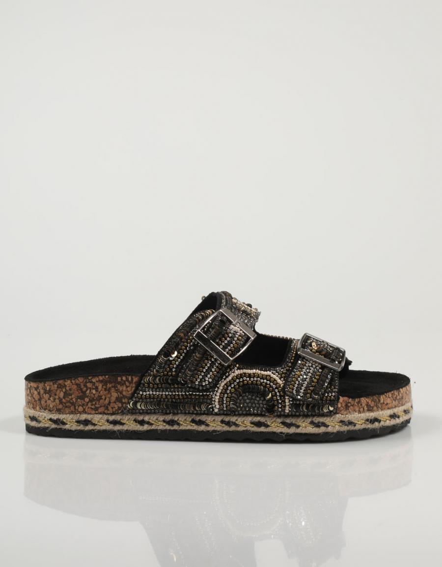 SANDALIAS ISTERIA 22061 en color Negro