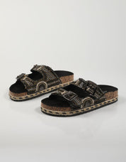 SANDALIAS ISTERIA 22061 en color Negro