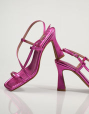 SANDALIAS REBECCA HOPE 2112 en color Fuxia
