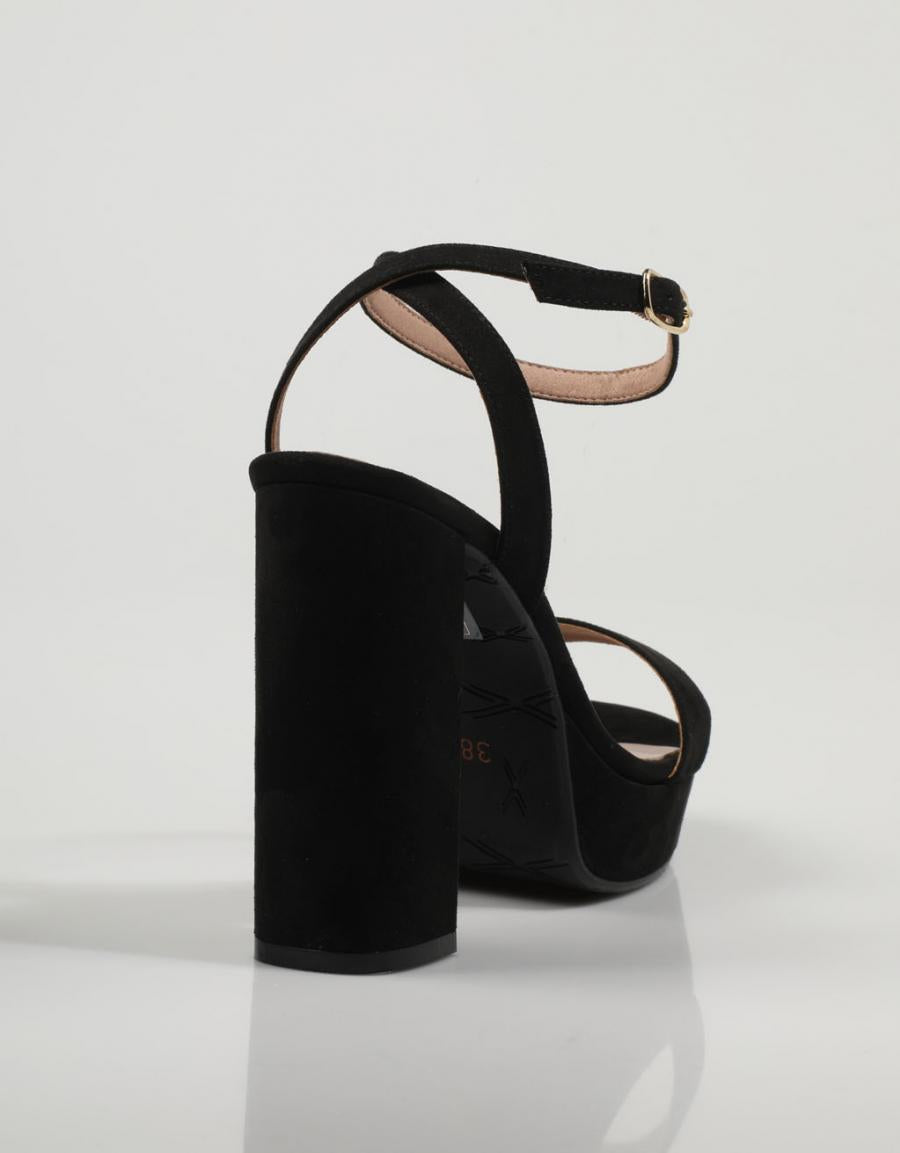 SANDALIAS REBECCA HOPE 2151 en color Negro