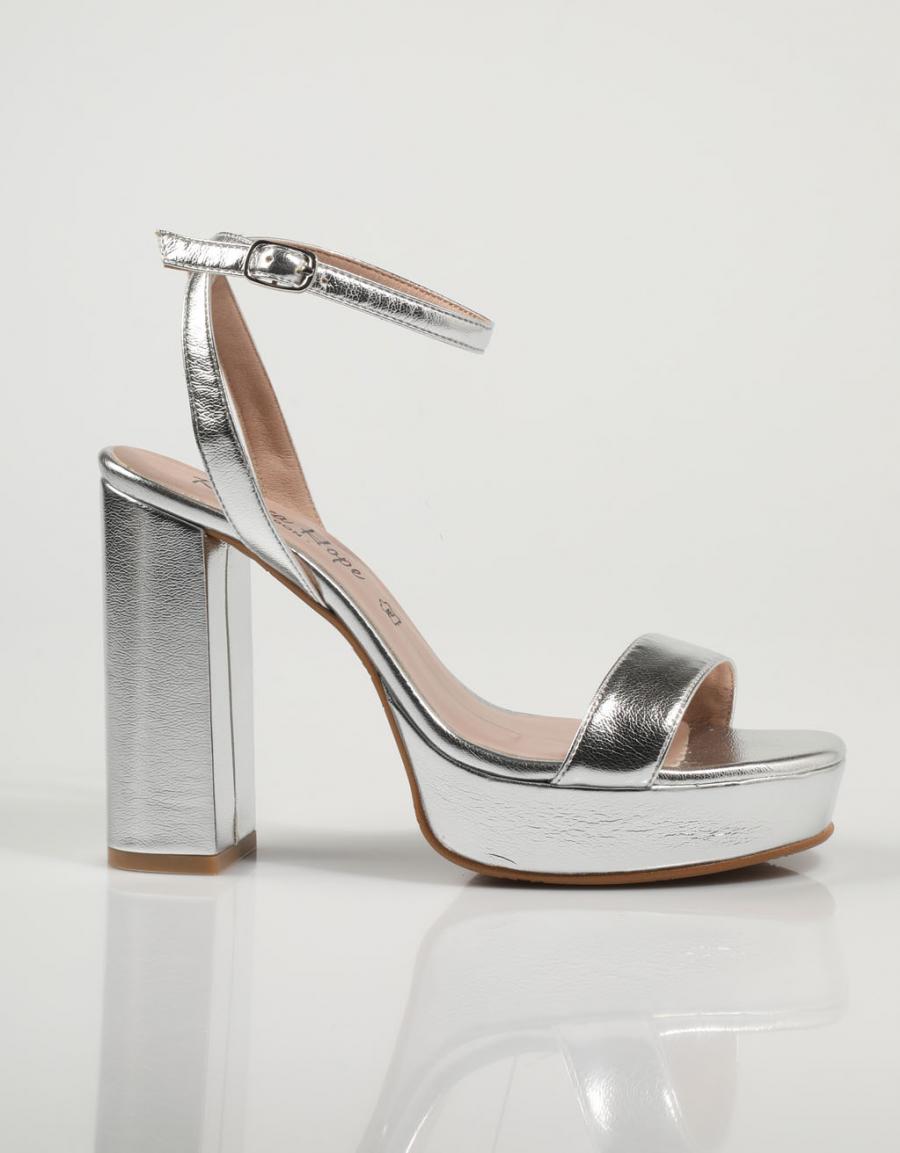 SANDALIAS REBECCA HOPE 2151 en color Plata