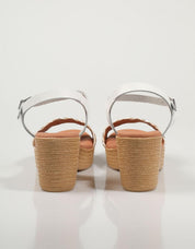 SANDALIAS REBECCA HOPE 5042 en color Blanco