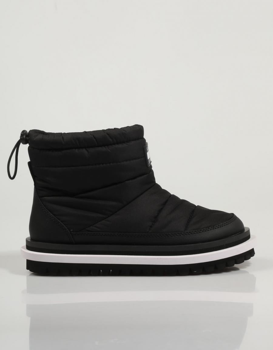 BOTINES TOMMY HILFIGER PADDED TOMMY JEANS WMNS BOOT en color Negro