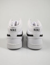ZAPATILLAS NIKE COURT en color Blanco