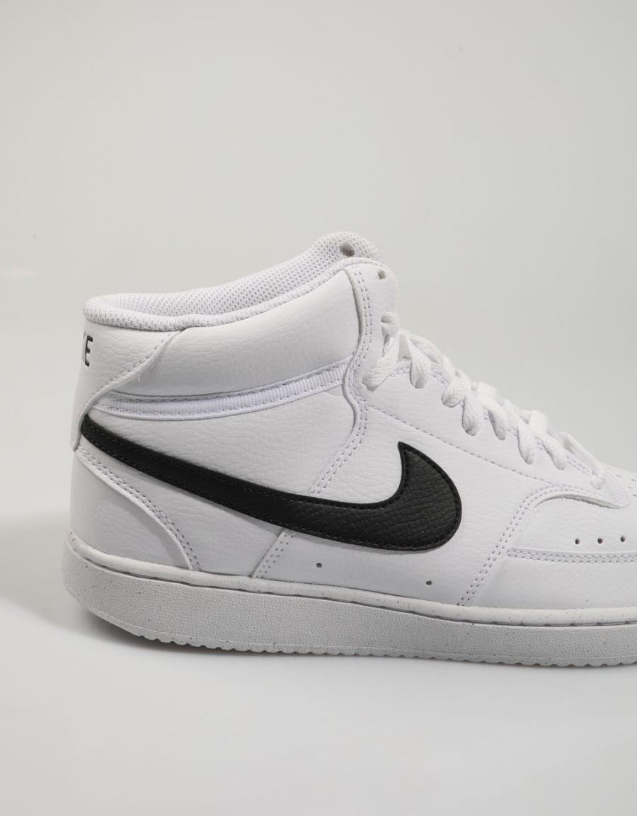 ZAPATILLAS NIKE COURT en color Blanco