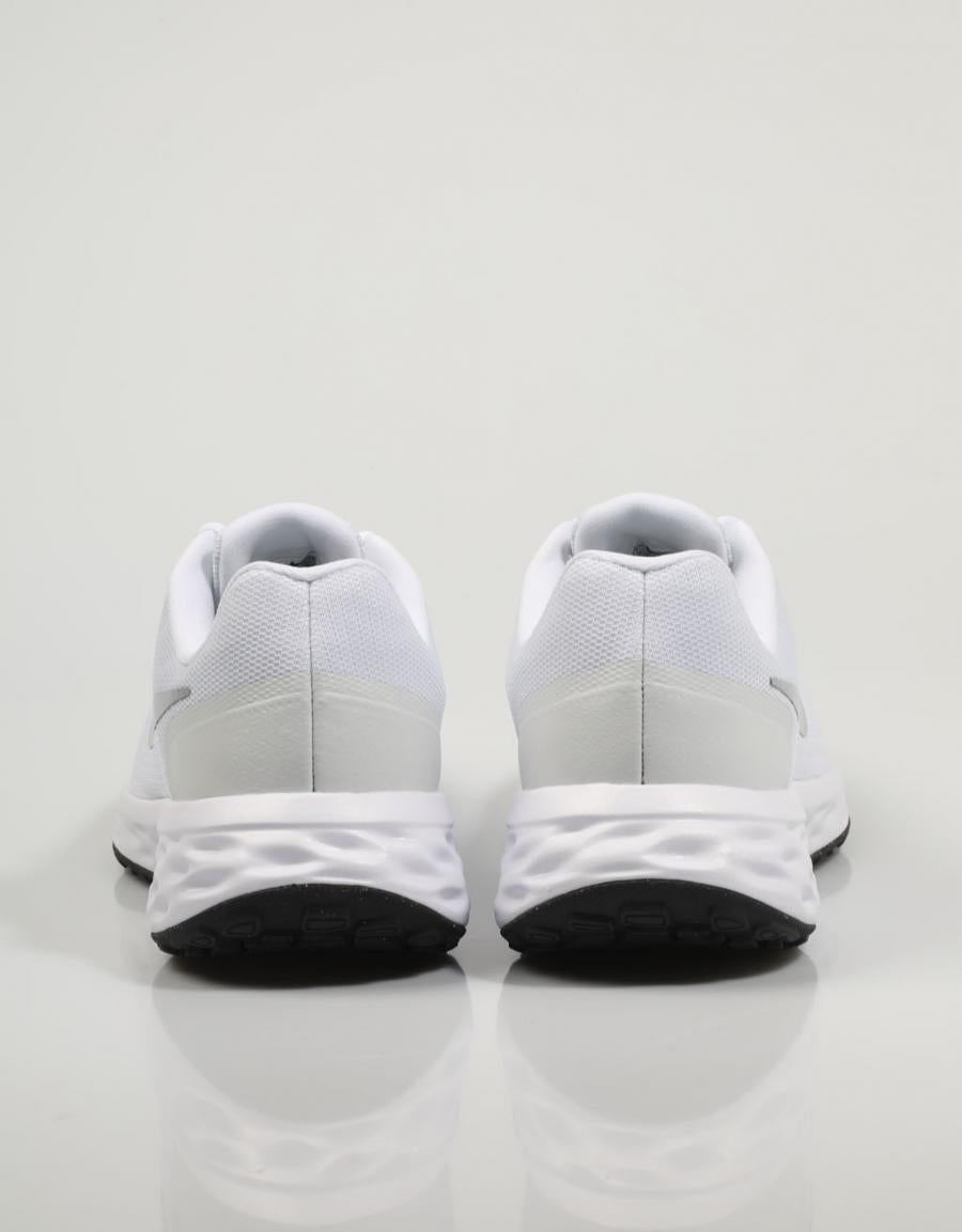 ZAPATILLAS NIKE REVOLUTION 6 NEXT NATURE en color Blanco