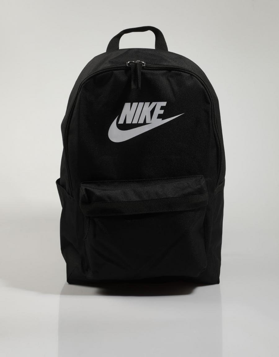 MOCHILA NIKE HERITAGE en color Negro