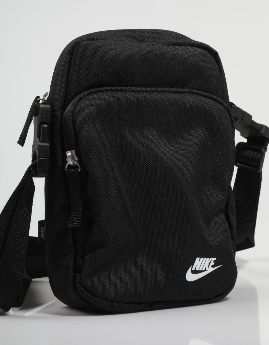 BANDOLERA NIKE HERITAGE CROSSBODY BAG en color Negro