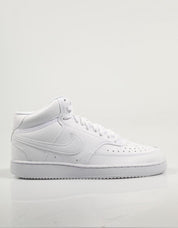 ZAPATILLAS NIKE COURT en color Blanco
