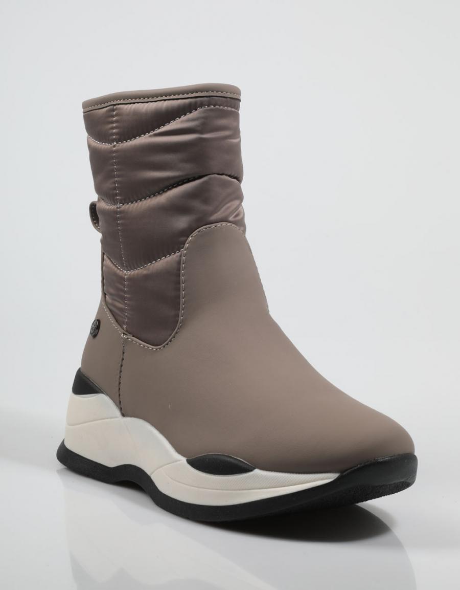 BOTINES XTI 140634 en color Taupe