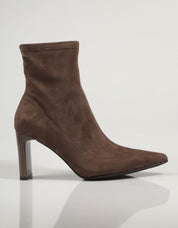 BOTINES XTI 140539 en color Taupe