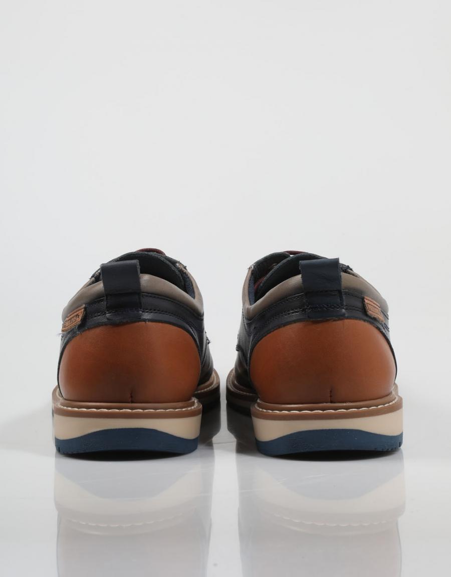 ZAPATOS SPORT PIKOLINOS BERNA M8J 4183 en color Azul marino