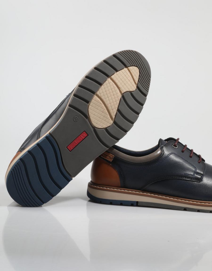 ZAPATOS SPORT PIKOLINOS BERNA M8J 4183 en color Azul marino