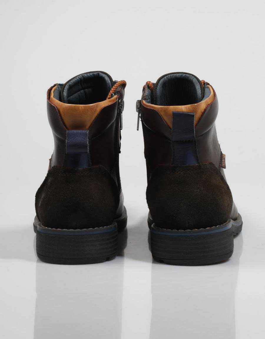 BOTINES PIKOLINOS YORK M2M 8170 C2 en color Marron
