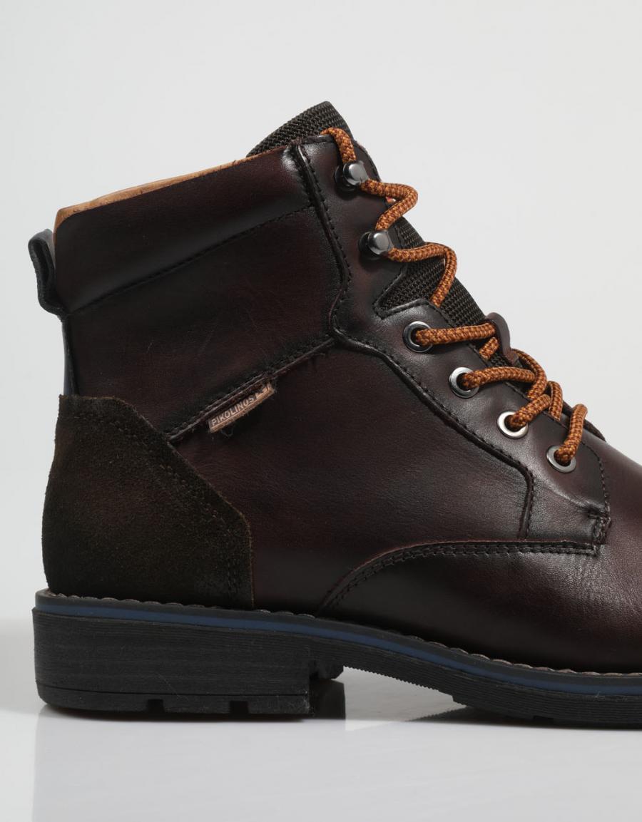 BOTINES PIKOLINOS YORK M2M 8170 C2 en color Marron