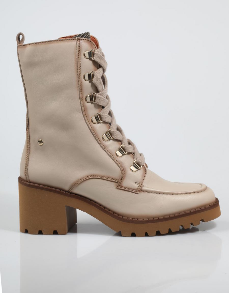 BOTINES PIKOLINOS VIELLA W6D 8606 C1 en color Hielo