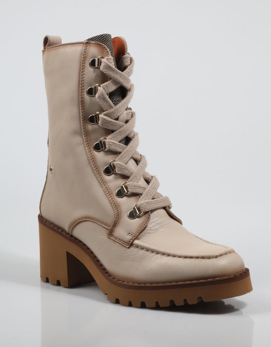 BOTINES PIKOLINOS VIELLA W6D 8606 C1 en color Hielo