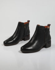 BOTINES PIKOLINOS MALAGA W6W 8950 en color Negro