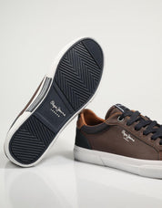 ZAPATILLAS PEPE JEANS KENTON COURT - PMS30839 en color Cuero