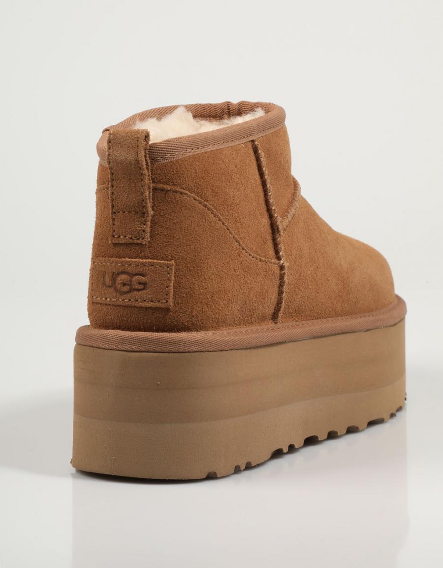 BOTINES UGG CLASSIC ULTRA  MINI PLATFORM en color Amarillo