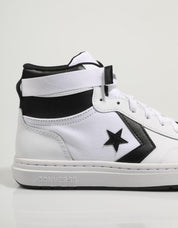 ZAPATILLAS CONVERSE PRO BLAZE CUP REMOVABLE STRAP en color Blanco